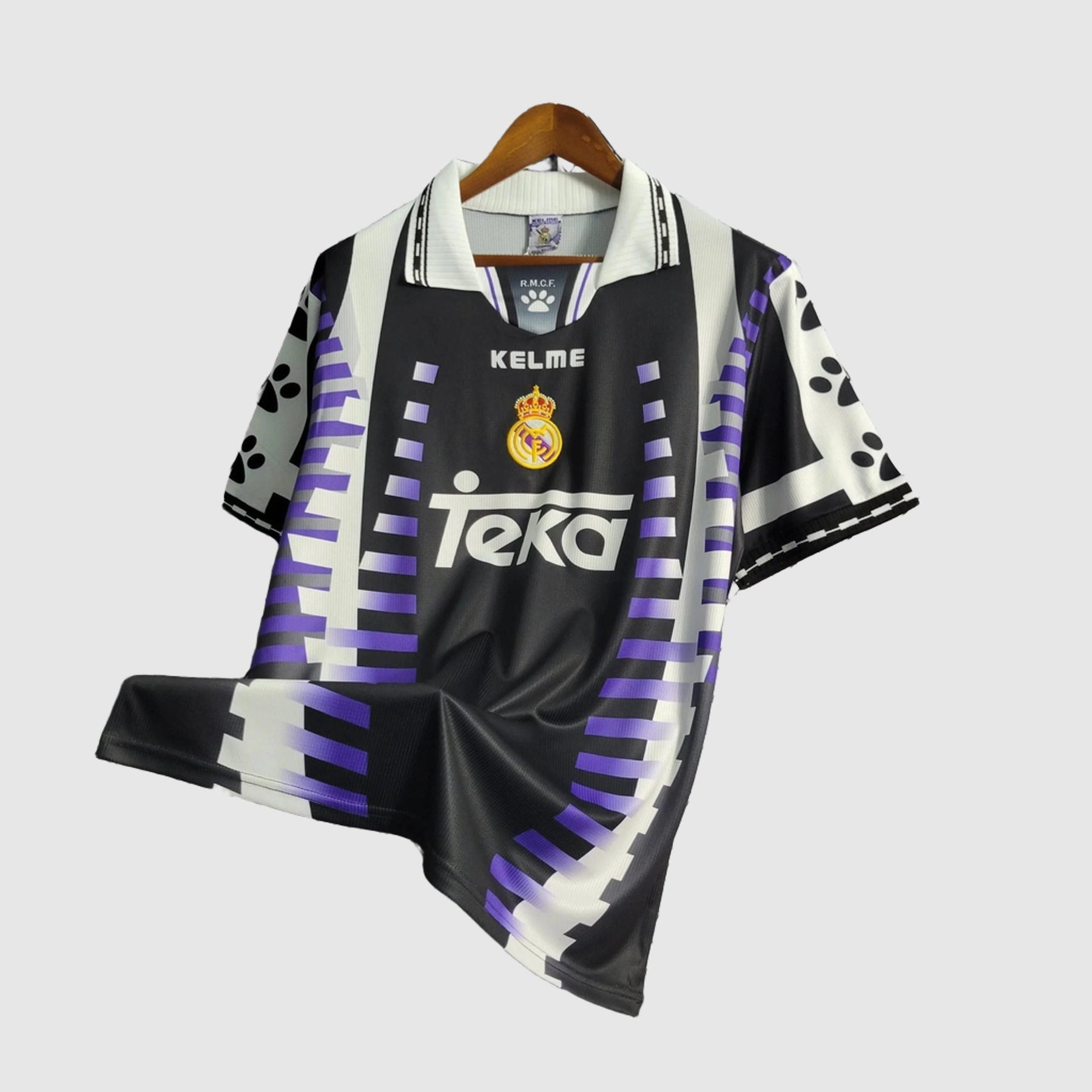 Real Madrid Away 1997/98 Retro Shirt - Fan Version