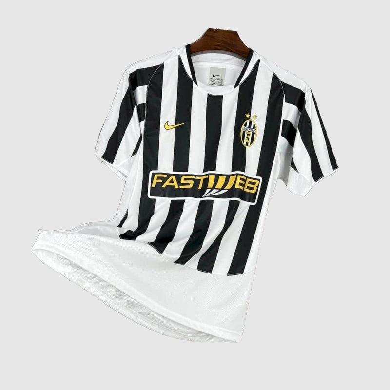 Juventus Away 2002/03 Retro Shirt - Fan Version